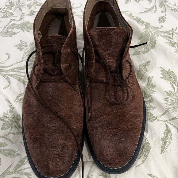 Clarks Men's Dark Brown Suede Chukka Boots - Picture 1 of 4